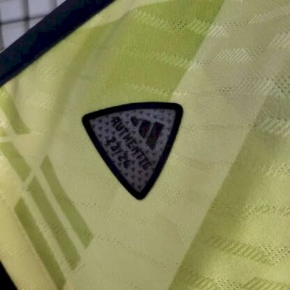 Arsenal 2023/24 visitante camiseta - Image 9