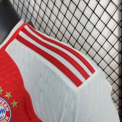 Bayern Munich 2023/24 Red camiseta versión jugador - Image 6