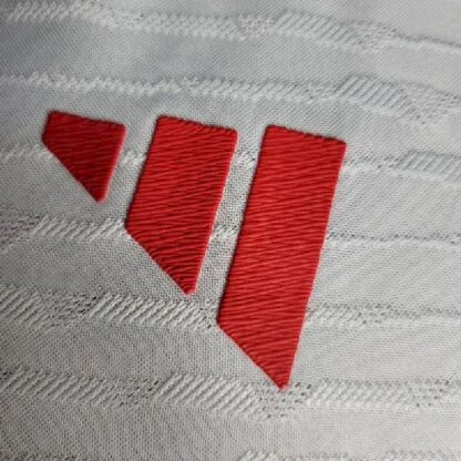 Bayern Munich 2023/24 White camiseta versión jugador - Image 4