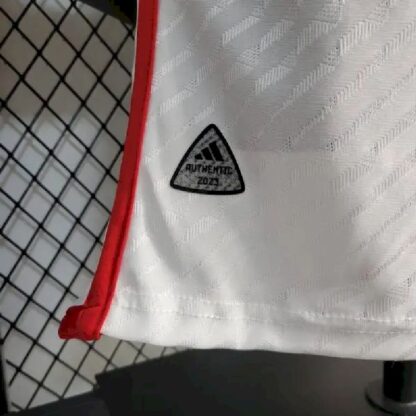 Bayern Munich 2023/24 White camiseta versión jugador - Image 8