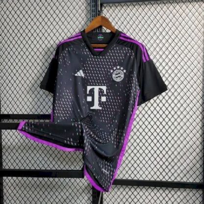 Bayern Munich 2023/24 visitante camiseta