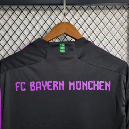 Bayern Munich 2023/24 visitante camiseta - Image 9