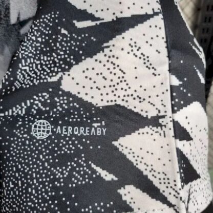 Juventus 2023/24 Pre-Match entrenamiento camiseta - Image 7