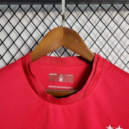 Nottingham Forest 2022/23 local camiseta - Image 4