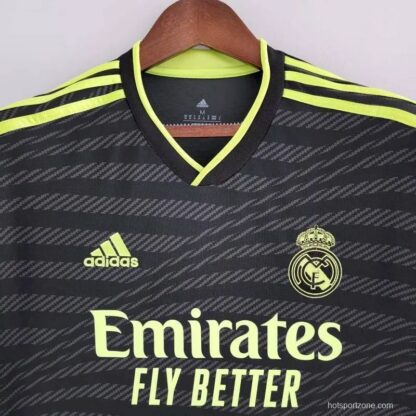 Real Madrid 2022/23 visitante Boutique camiseta - Image 2