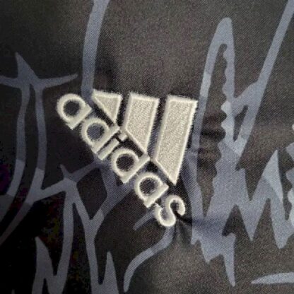 Real Madrid 2023/24 Black Dragon Special Edition - Image 5
