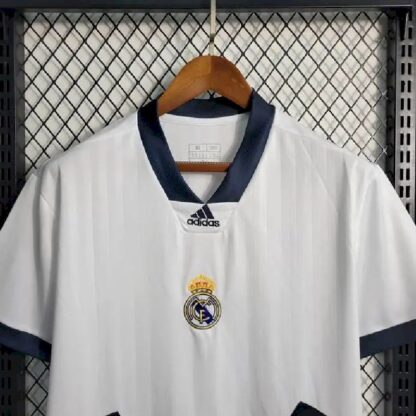 Real Madrid 2023/24 Casual Edition camiseta - Image 3