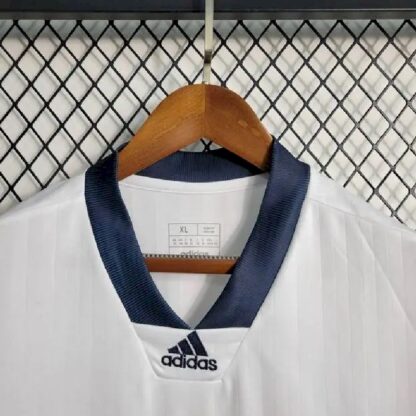 Real Madrid 2023/24 Casual Edition camiseta - Image 4
