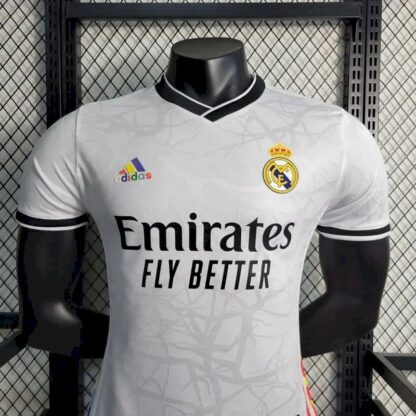 Real Madrid 2023/24 Co-branded Edition camiseta versión jugador - Image 2