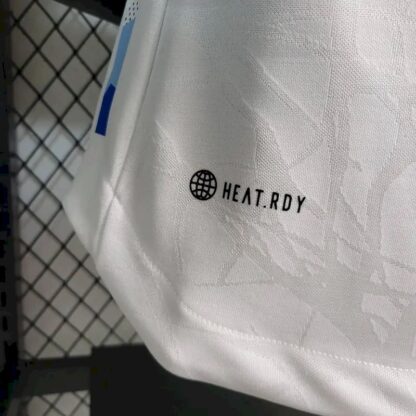 Real Madrid 2023/24 Co-branded Edition camiseta versión jugador - Image 3