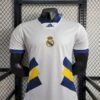 Real Madrid 2023/24 Casual camiseta versión jugador - Image 2