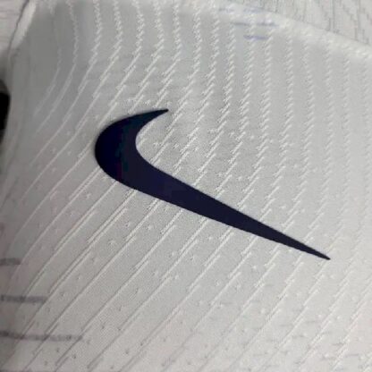 Tottenham Hotspur 2023/24 local camiseta versión jugador - Image 5