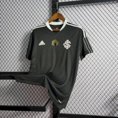 S.C Internacional 2021/22 Black Excellence camiseta